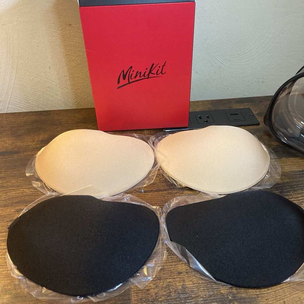 MiniKit Sexy Invisible Bra Sz E (36/80D, 38/85D, 40/90C)‎ Lot of 2 Skin + Black